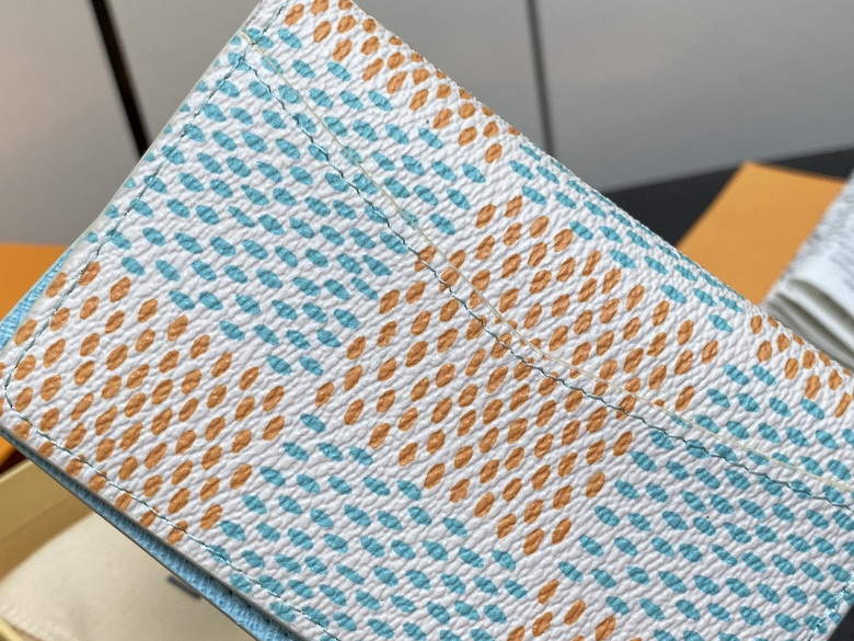 N40678 7 5x11 1x1cm gf_7