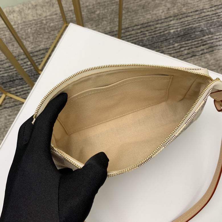 N41207 23.5X13.5X4cm YG 6