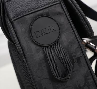 Oblique 1ESME061YKY 31X21X8cm SC (6)