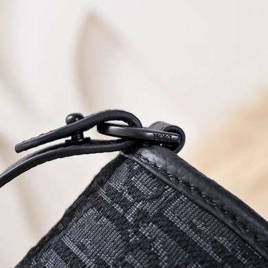 Oblique D9674 20.5X16X5cm XM 3colour (5)