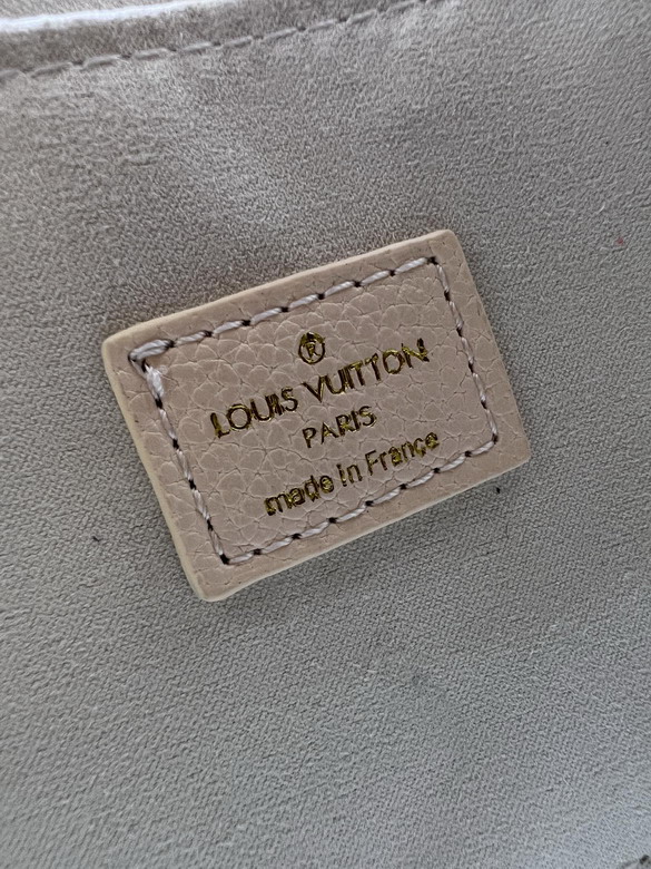 On M46373 25x11x19cm ss_9