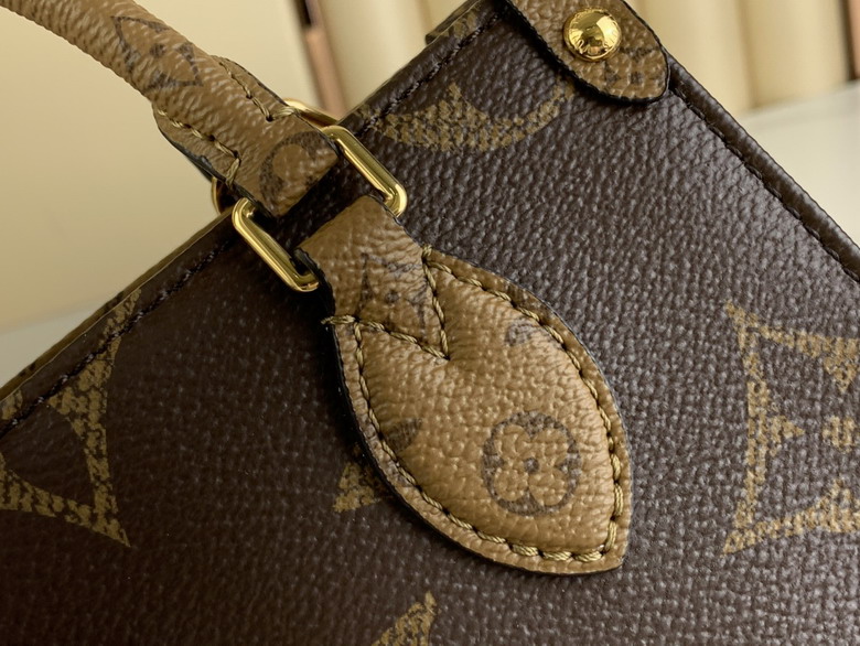 On M46839 18x15x8 5cm gf_7