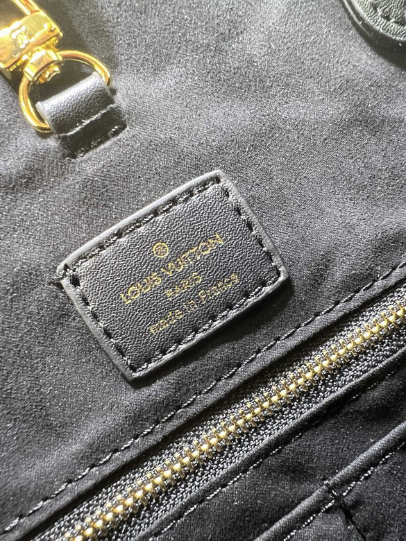 OnTheGo M24834 35x27x14cm ss_9