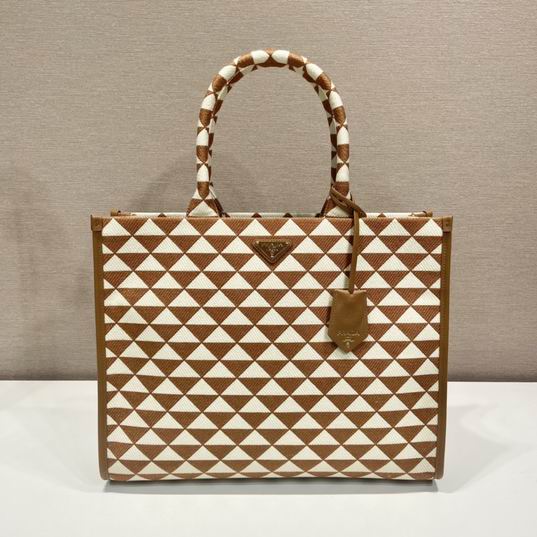 Parda Saffiano 1BA356 39x31x11cm Ap (1)