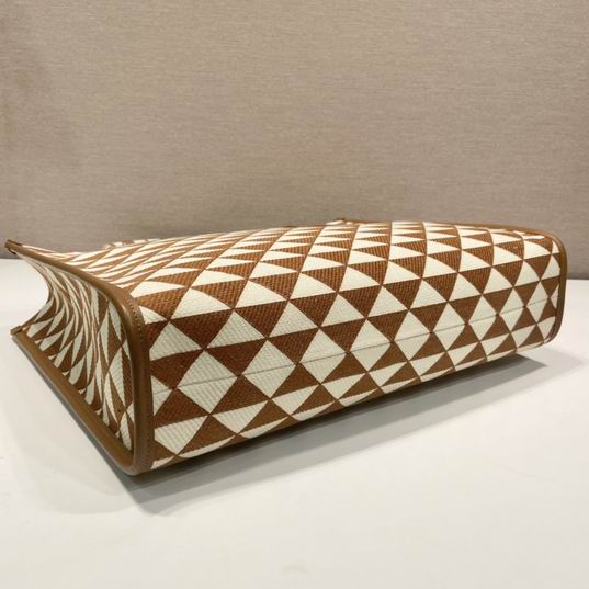 Parda Saffiano 1BA356 39x31x11cm Ap (4)