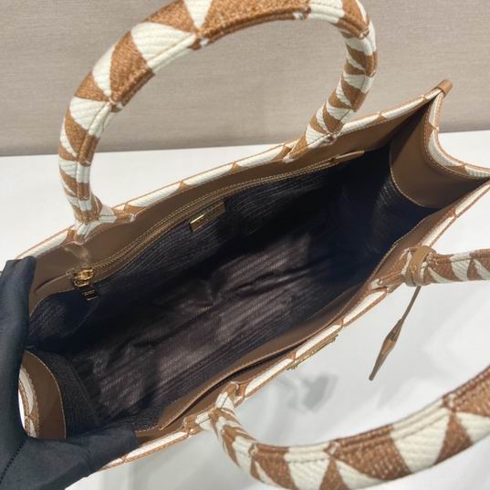 Parda Saffiano 1BA356 39x31x11cm Ap (9)