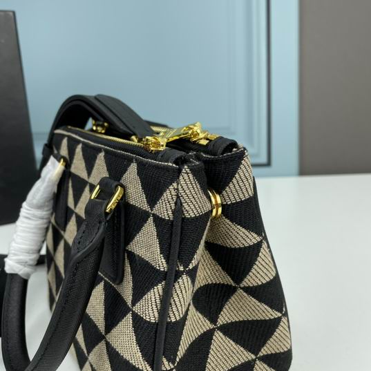 Parda Saffiano 1BA908 20x15x9.5cm ww (6)