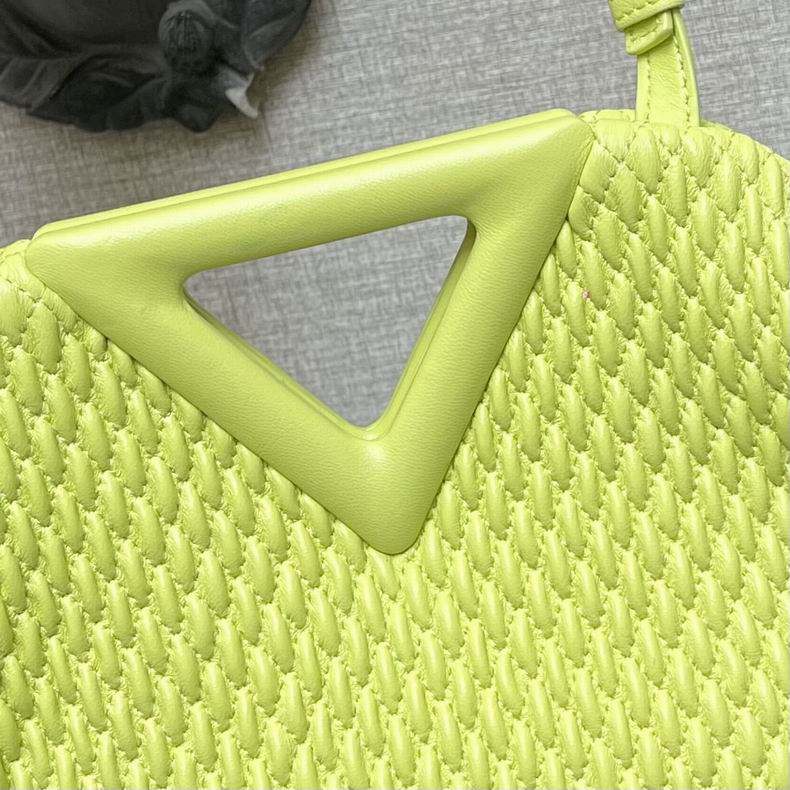 Point 24x16x8 cm dl8 (6)