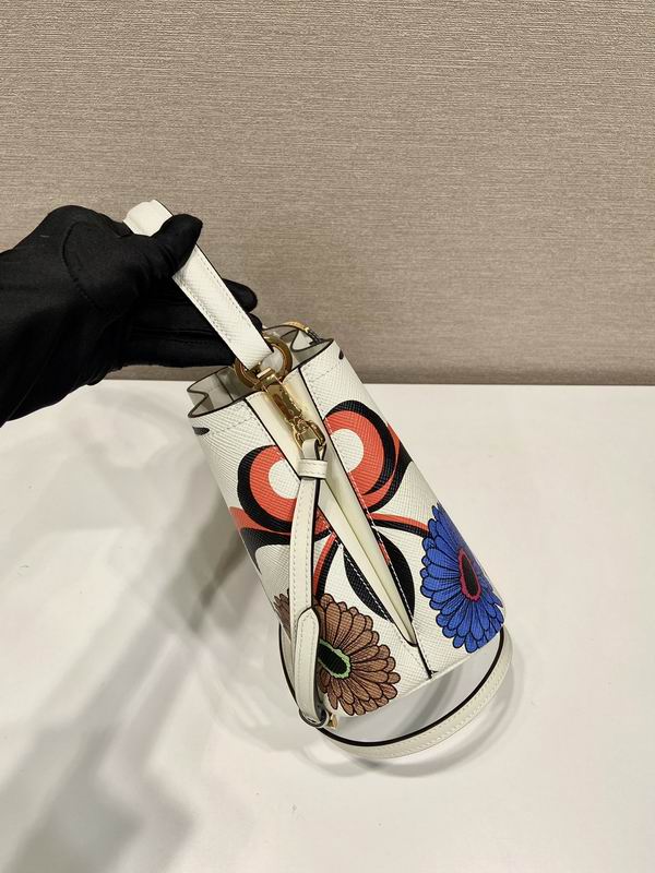 Prada 1BA217花卉17x18x10.5cm AP (15)