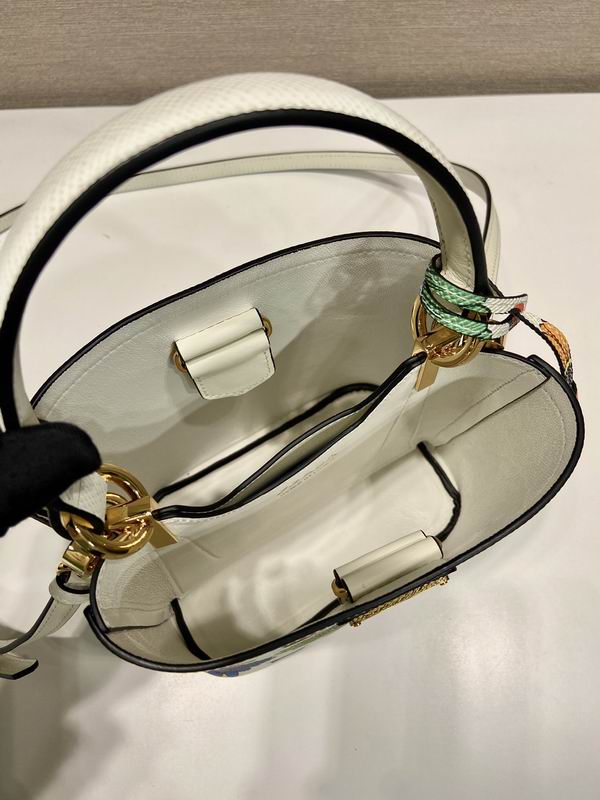 Prada 1BA217花卉17x18x10.5cm AP (19)