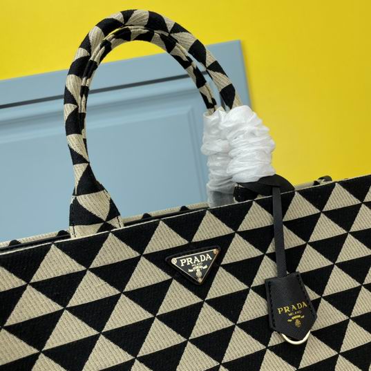 Prada 1BA356 31x11x39cm ww (6)