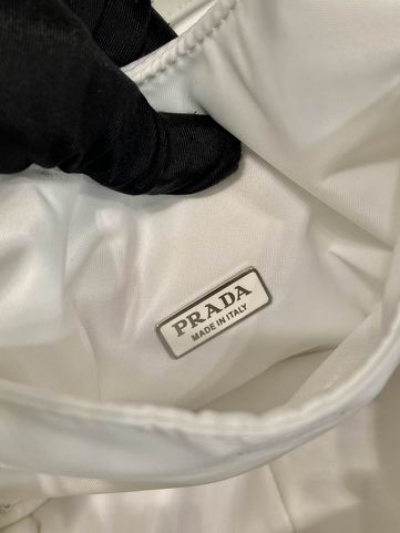 Prada 1BA359 19x16x10cm AP (28)