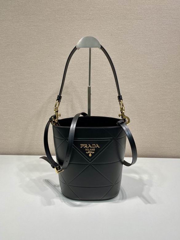 Prada 1BA380 20x22.5x14cm AP (2)