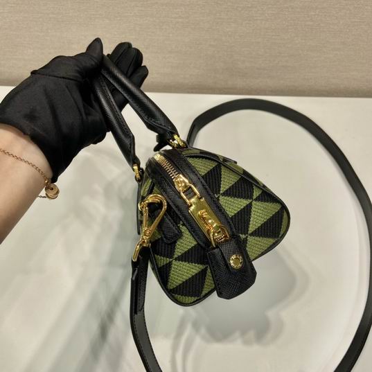 Prada 1BA846 20x14x11cm AP (4)