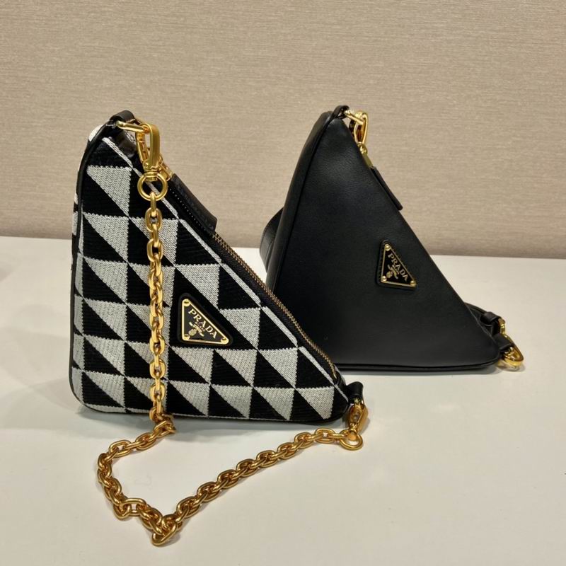 Prada 1BC176双子包23x25x5cm AP (1)