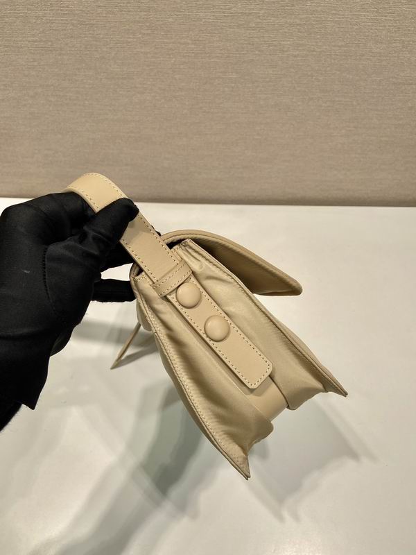 Prada 1BD258 23.5x18x11cm AP2色 (5)