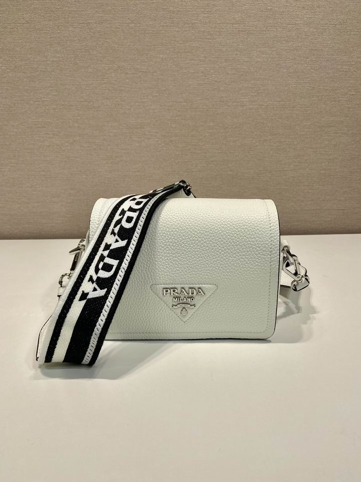 Prada 1BD332 20x15x6cm AP (11)