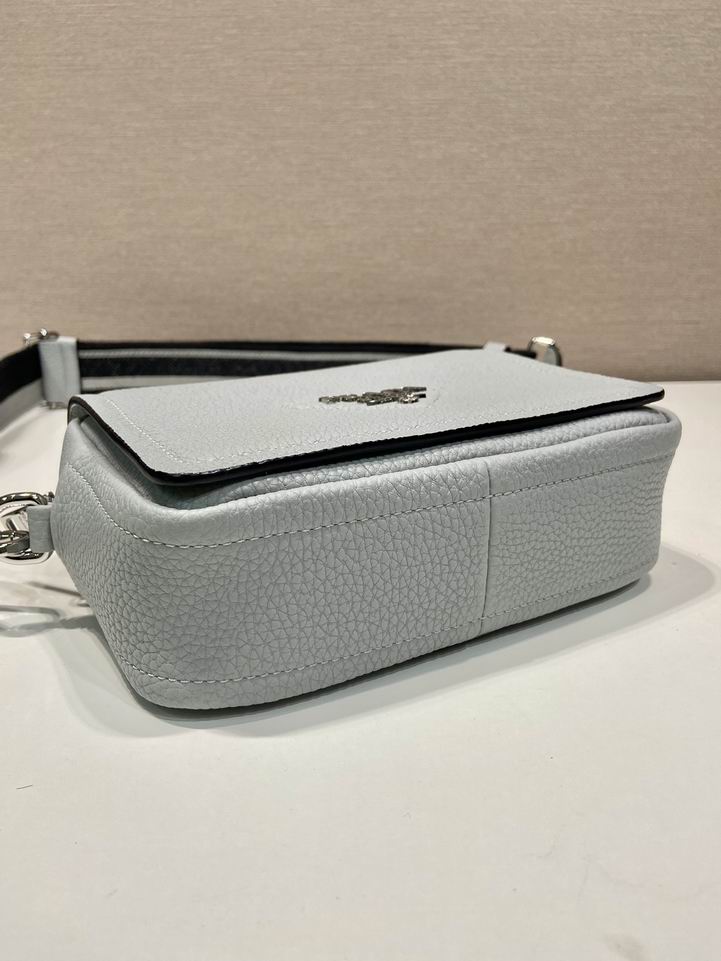 Prada 1BD332 20x15x6cm AP (33)