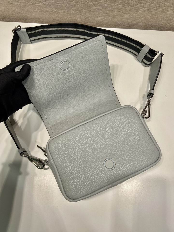 Prada 1BD332 20x15x6cm AP (34)