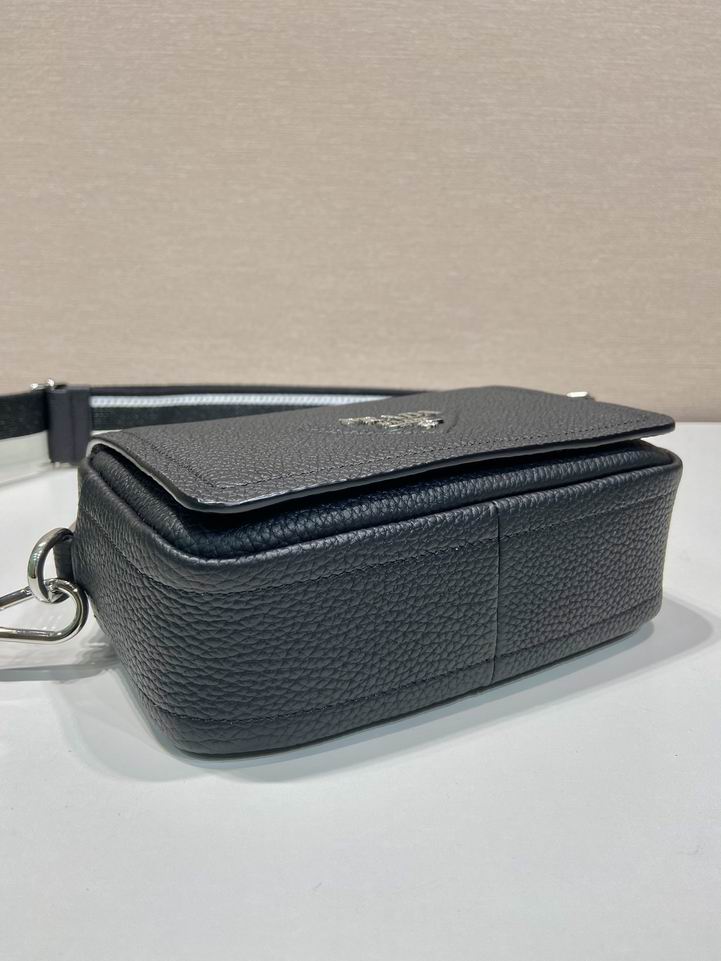 Prada 1BD332 20x15x6cm AP (4)