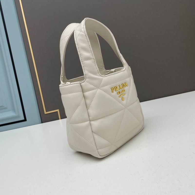Prada 1BG199菱格菜篮子18x16x10cm ww (2)