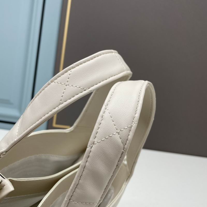 Prada 1BG199菱格菜篮子18x16x10cm ww (7)