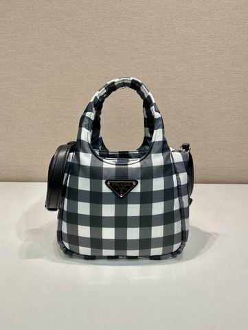 Prada 1BG359 19x16x10cm AP1 (2)