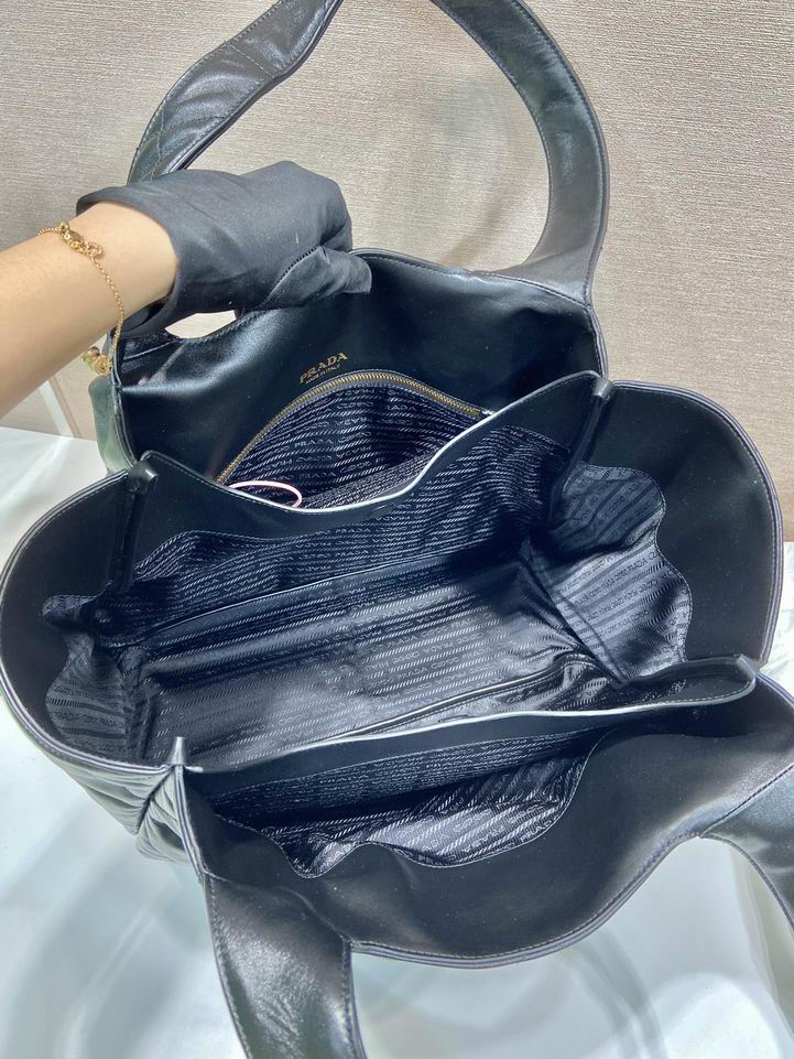 Prada 1BG449 39x34x16cm AP (8)