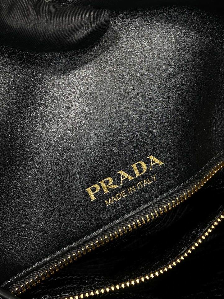 Prada 1BG449 39x34x16cm AP (9)