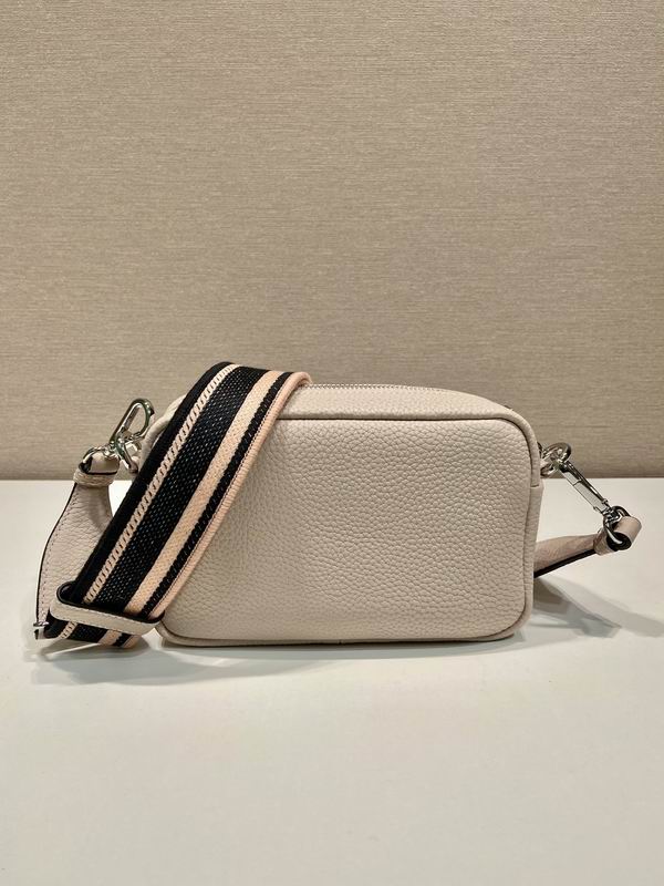 Prada 1BH192 19x12x6cm AP (39)