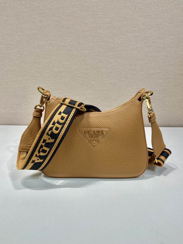 Prada 1BH193 24x18x6cm AP (29)