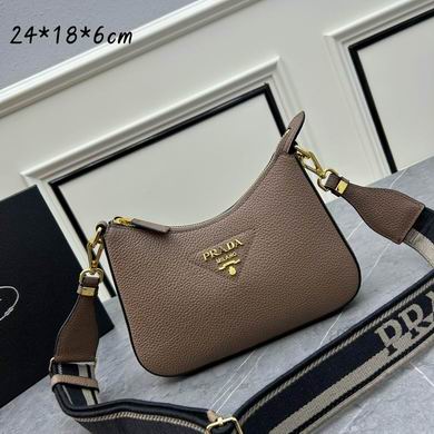 Prada 1BH193 24x18x6cm ww (10)