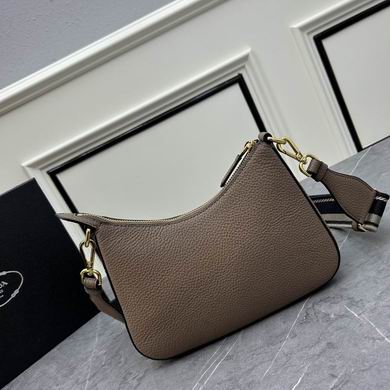 Prada 1BH193 24x18x6cm ww (13)