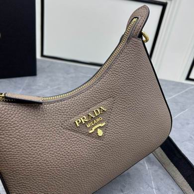 Prada 1BH193 24x18x6cm ww (14)