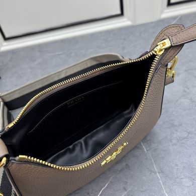 Prada 1BH193 24x18x6cm ww (17)