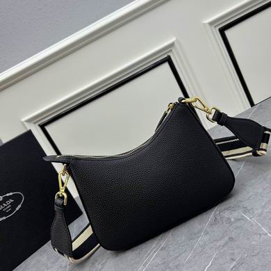 Prada 1BH193 24x18x6cm ww (2)