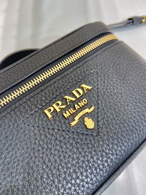 Prada 1BH202 18x11.5x7.5cm AP (10)