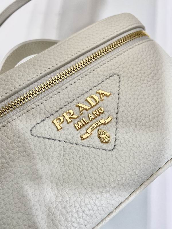 Prada 1BH202 18x11.5x7.5cm AP (14)