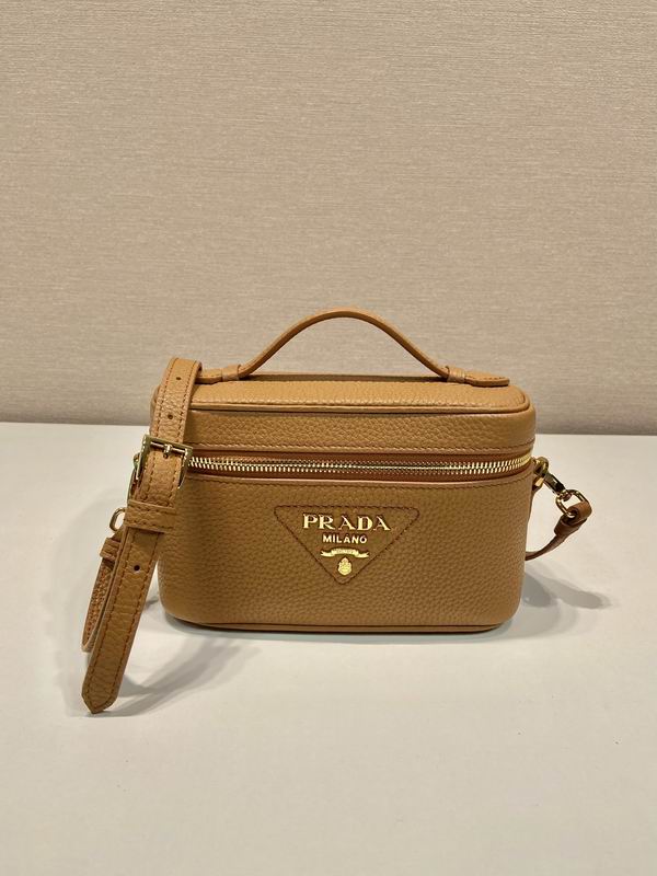 Prada 1BH202 18x11.5x7.5cm AP (20)