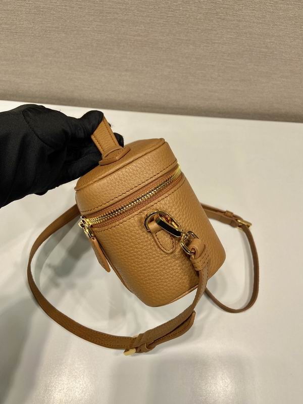 Prada 1BH202 18x11.5x7.5cm AP (22)