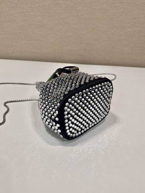 Prada 1NR016 10x12x7cm AP (6)