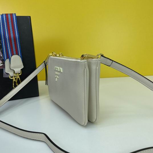 Prada 2100 25x15x5cm ww (27)