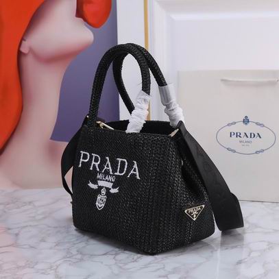 Prada 25x19cm ww (3)