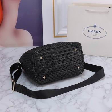 Prada 25x19cm ww (5)