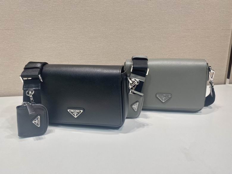 Prada 2VD059 22x14.5x5cm AP (1)