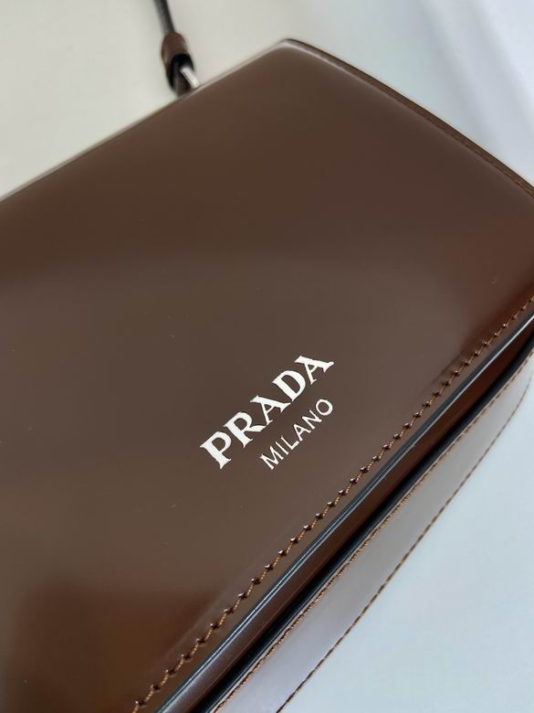 Prada 2VD061 18x12.5x2.5cm AP (25)