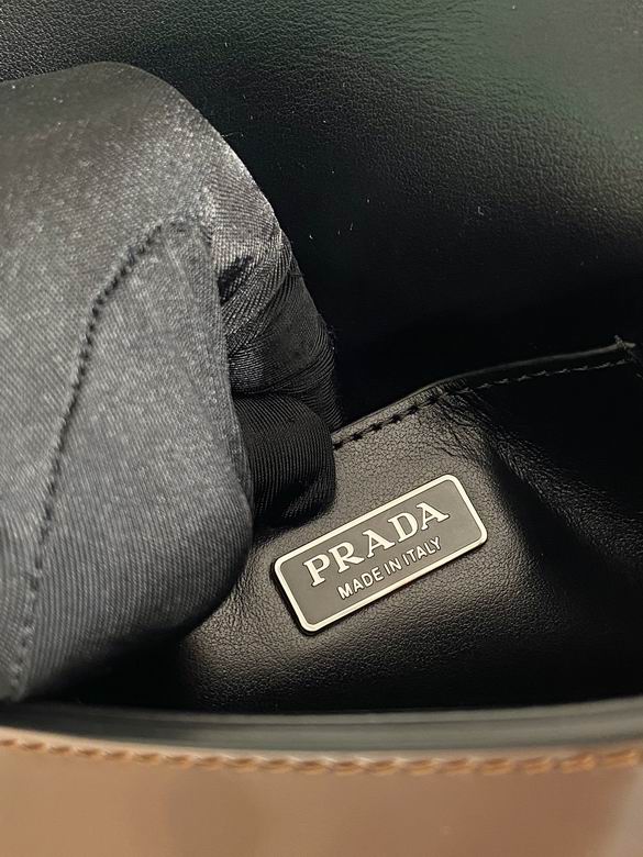 Prada 2VD061 18x12.5x2.5cm AP (28)