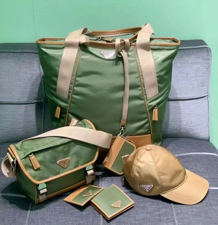 Prada 2VG119 31 5x42x17cm AP_1