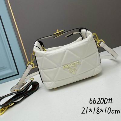 Prada 66200 21x18x10cm ww (17)