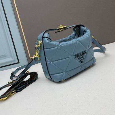 Prada 66200 21x18x10cm ww (2)